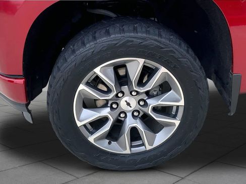 Used 2021 Chevrolet Silverado 1500 RST w/ Texas Edition Plus AWD/4WD image 11