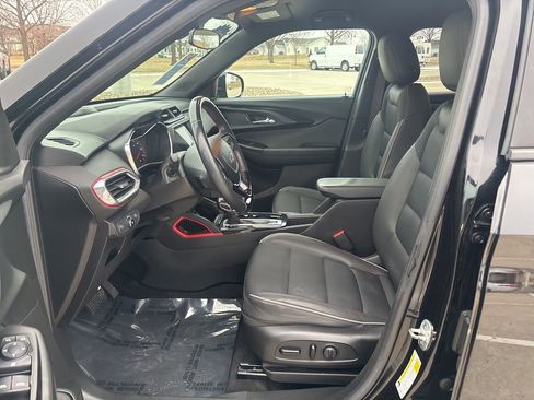 Used 2022 Chevrolet TrailBlazer RS image 14