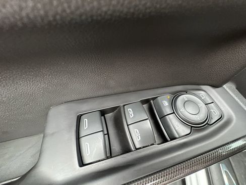 Used 2019 GMC Sierra 1500 AT4 w/ AT4 Premium Package image 13