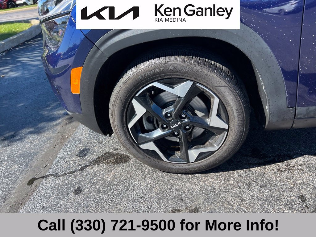 Certified 2024 Kia Seltos EX AWD/4WD image 17