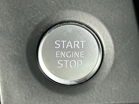 Used 2021 Audi Q5 2.0T Premium w/ Convenience Package image 24