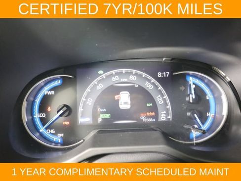 Used 2024 Toyota RAV4 XLE AWD/4WD image 43