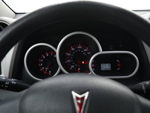 Used 2009 Pontiac Vibe w/ Preferred Package FWD image 23