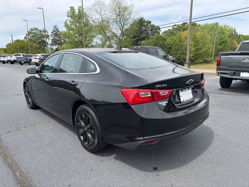 Used 2025 Chevrolet Malibu LT FWD image 3