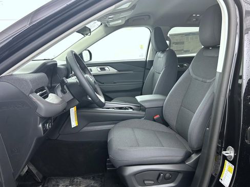 New 2026 Ford Explorer Active image 10