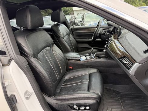 Used 2019 BMW 640i Gran Turismo xDrive AWD/4WD image 14