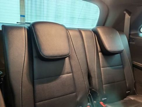 Used 2025 Mercedes-Benz GLS 450 GLS 450 image 29