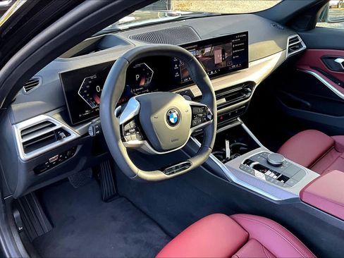 Used 2025 BMW 330i Sedan RWD image 17