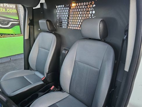 Used 2015 Ford Transit Connect XL FWD image 20