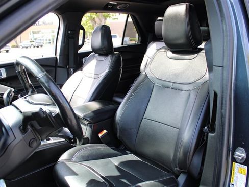 Used 2022 Ford Explorer ST w/ Equipment Group 401A AWD/4WD image 15
