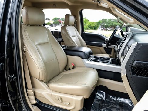 Used 2019 Ford F250 Lariat w/ Lariat Value Package AWD/4WD image 30