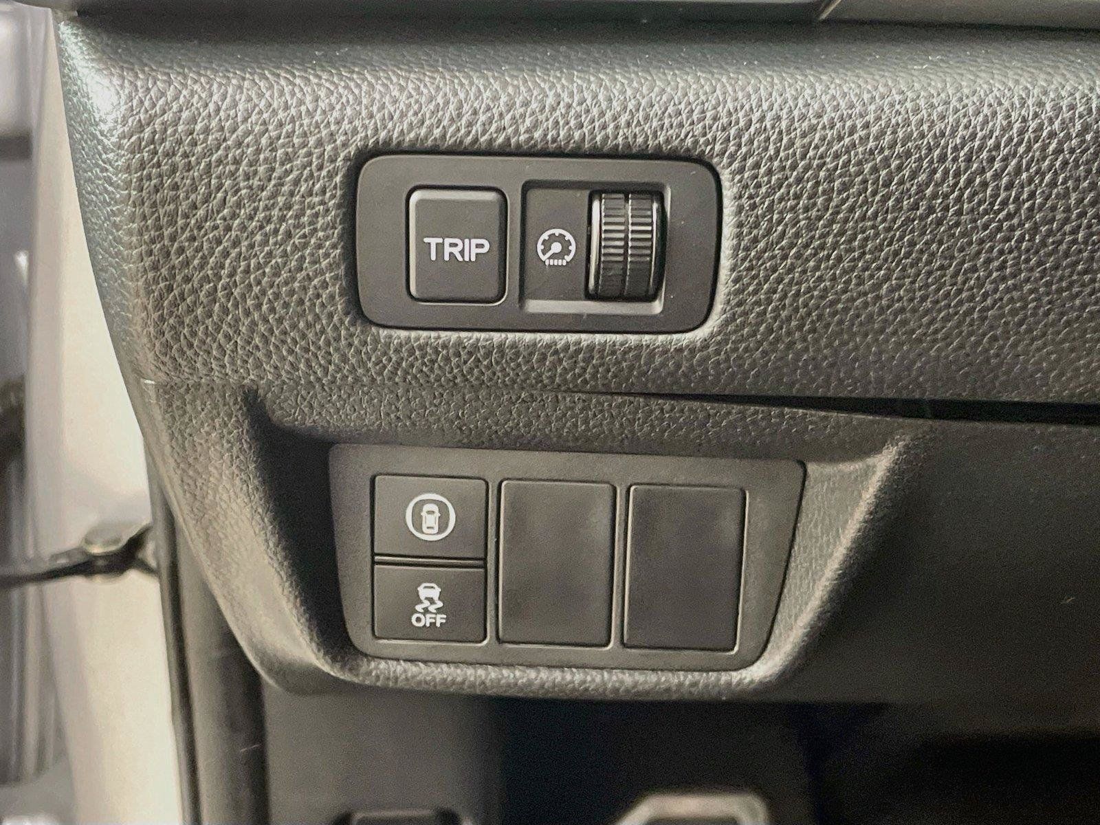 Used 2018 Honda Accord Sport image 14