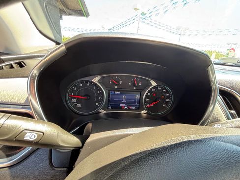 Used 2021 Chevrolet Equinox LT w/ LPO, Cargo Package image 19