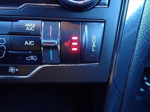 Used 2017 Ford Explorer XLT w/ Equipment Group 202A image 20