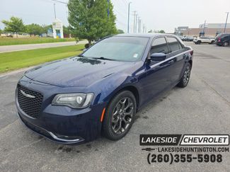 Used 2017 Chrysler 300 S AWD/4WD video 1