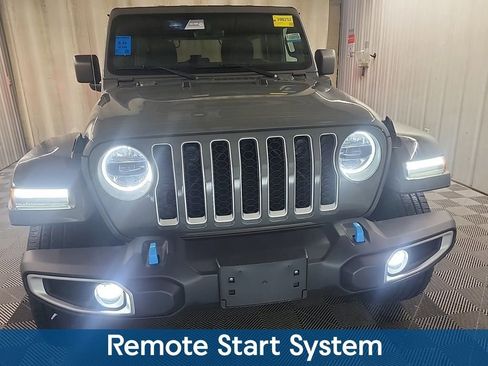 Used 2023 Jeep Wrangler Unlimited Sahara w/ Cold Weather Group image 7