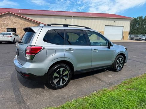 Used 2018 Subaru Forester 2.5i Premium w/ All-Weather Package AWD/4WD image 3