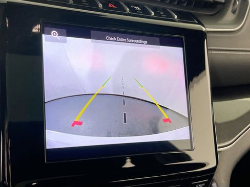 Used 2023 Jeep Grand Cherokee Altitude image 13