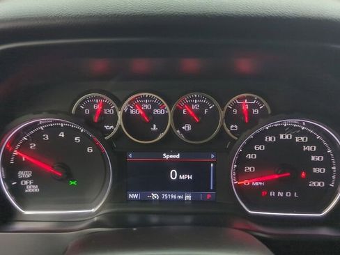 Used 2021 Chevrolet Silverado 1500 LT Trail Boss w/ Convenience Package II AWD/4WD image 11