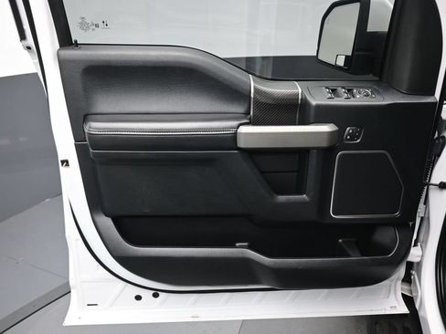 Used 2020 Ford F150 Raptor w/ Equipment Group 802A Luxury AWD/4WD image 9