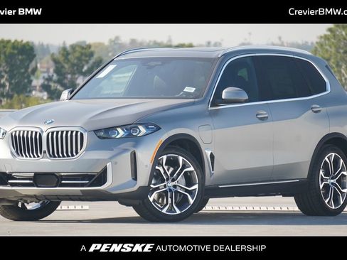 New 2026 BMW X5 xDrive50e image 1