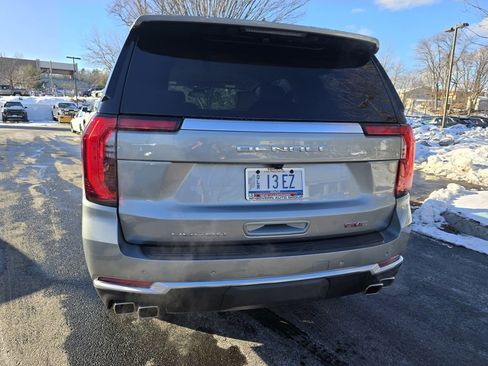Used 2025 GMC Yukon Denali image 6