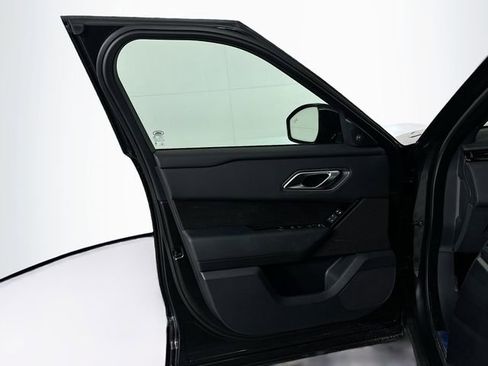 New 2026 Land Rover Range Rover Velar Dynamic SE AWD/4WD image 11