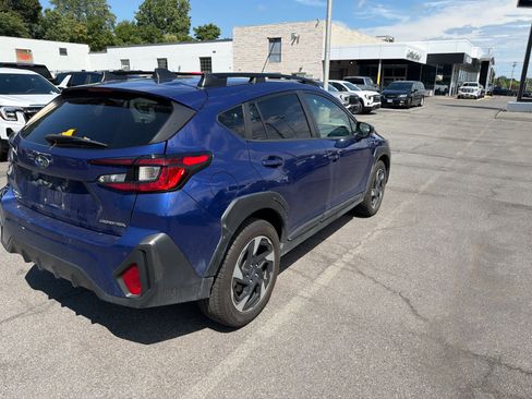 Used 2024 Subaru Crosstrek 2.5i Limited AWD/4WD image 26