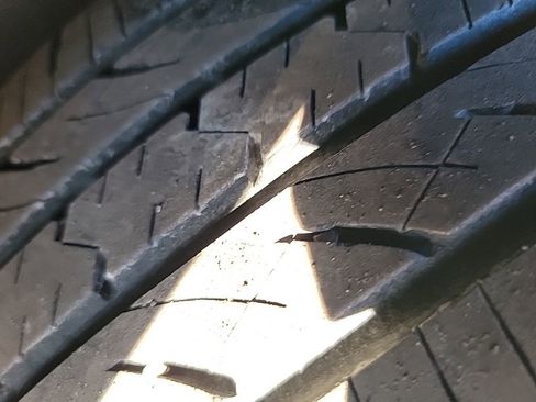 Used 2025 Toyota RAV4 Limited image 8