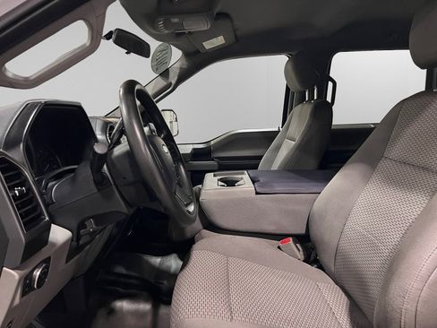 Used 2018 Ford F150 XLT w/ Trailer Tow Package image 23