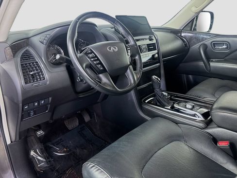 Used 2024 INFINITI QX80 Luxe AWD/4WD image 9
