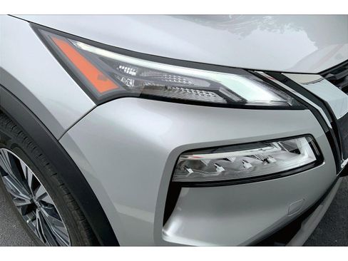 Used 2023 Nissan Rogue SV AWD/4WD image 27