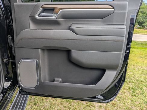 New 2026 Chevrolet Silverado 2500 High Country w/ Midnight Edition AWD/4WD image 35