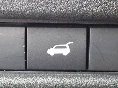 Used 2023 Nissan Rogue Platinum w/ Platinum Premium Package image 24