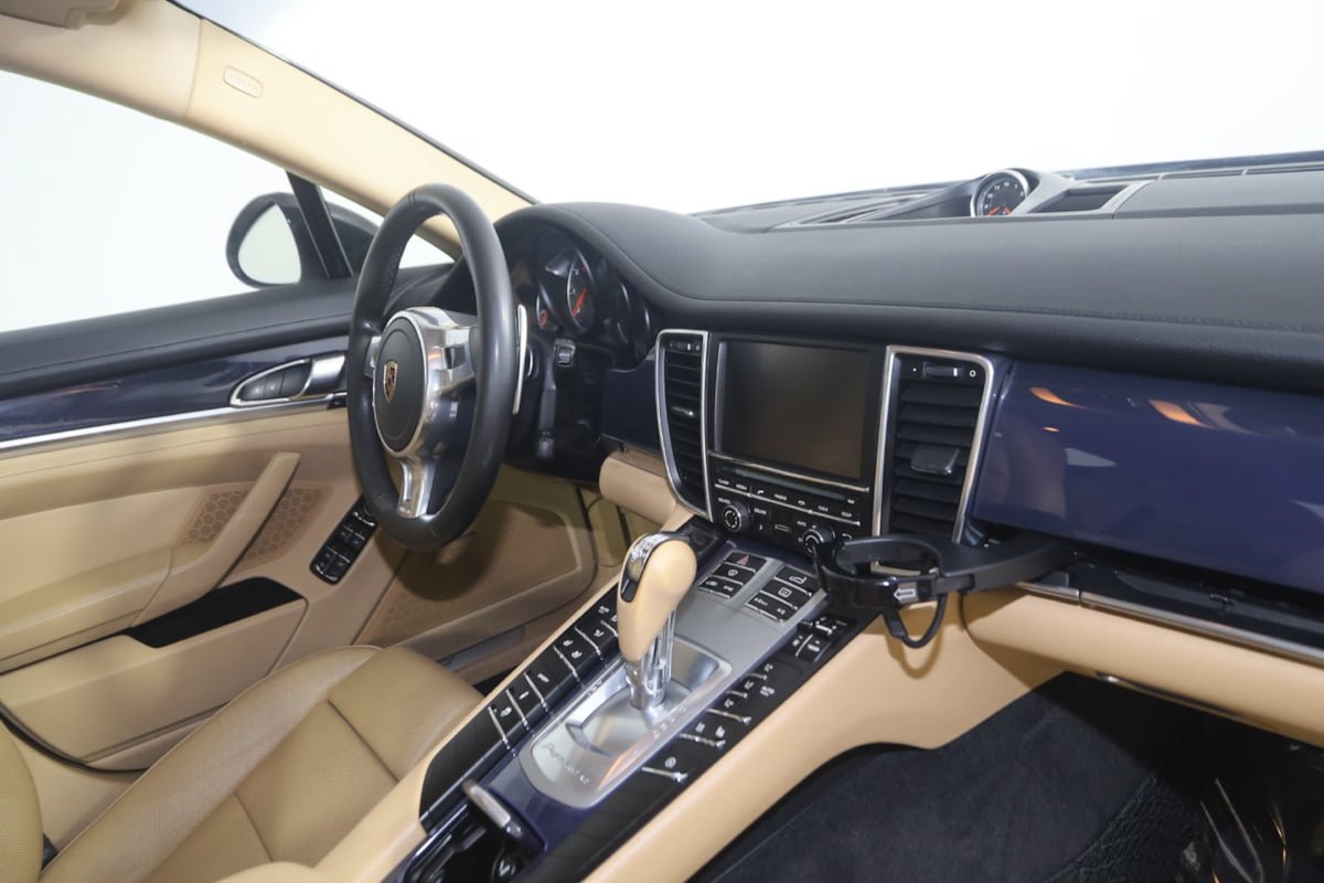 Used 2016 Porsche Panamera 4 Edition AWD/4WD image 47