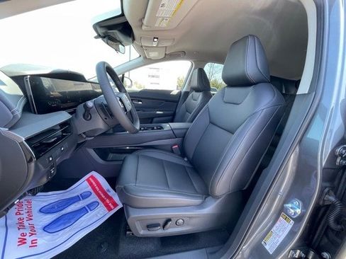 New 2025 Nissan Murano SV image 12