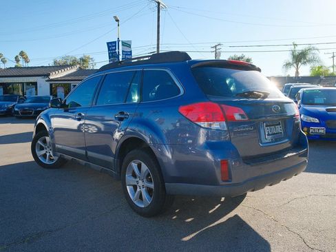 Used 2014 Subaru Outback 2.5i w/ Alloy Wheel Package AWD/4WD image 4