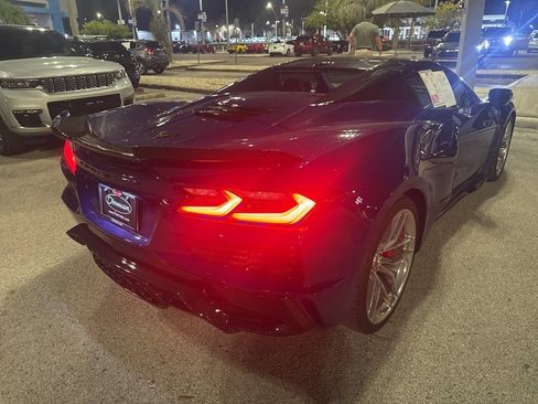 Used 2025 Chevrolet Corvette Z06 image 8