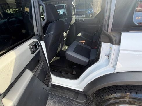 Used 2022 Ford Bronco Big Bend image 14