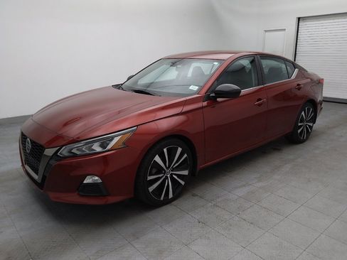 Used 2020 Nissan Altima 2.5 SR image 2