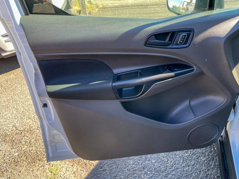 Used 2019 Ford Transit Connect XL FWD image 10