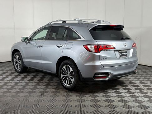 Used 2018 Acura RDX AWD w/ Advance Package image 3