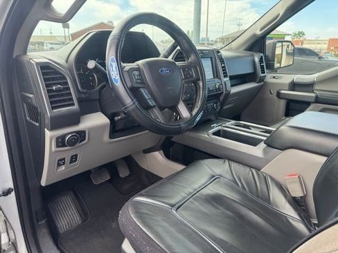Used 2018 Ford F150 XLT w/ Equipment Group 302A Luxury AWD/4WD image 20