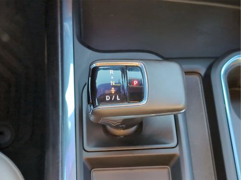 Used 2023 Chevrolet Silverado 1500 LTZ w/ LTZ Premium Package image 20