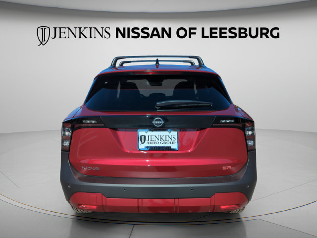 Used 2026 Nissan Kicks SR w/ Cold Weather Package FWD image 5