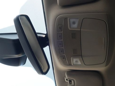 Used 2019 Ford Fusion SE FWD image 38