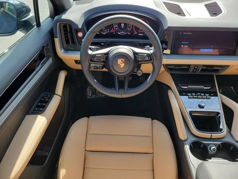 New 2026 Porsche Cayenne AWD/4WD image 21