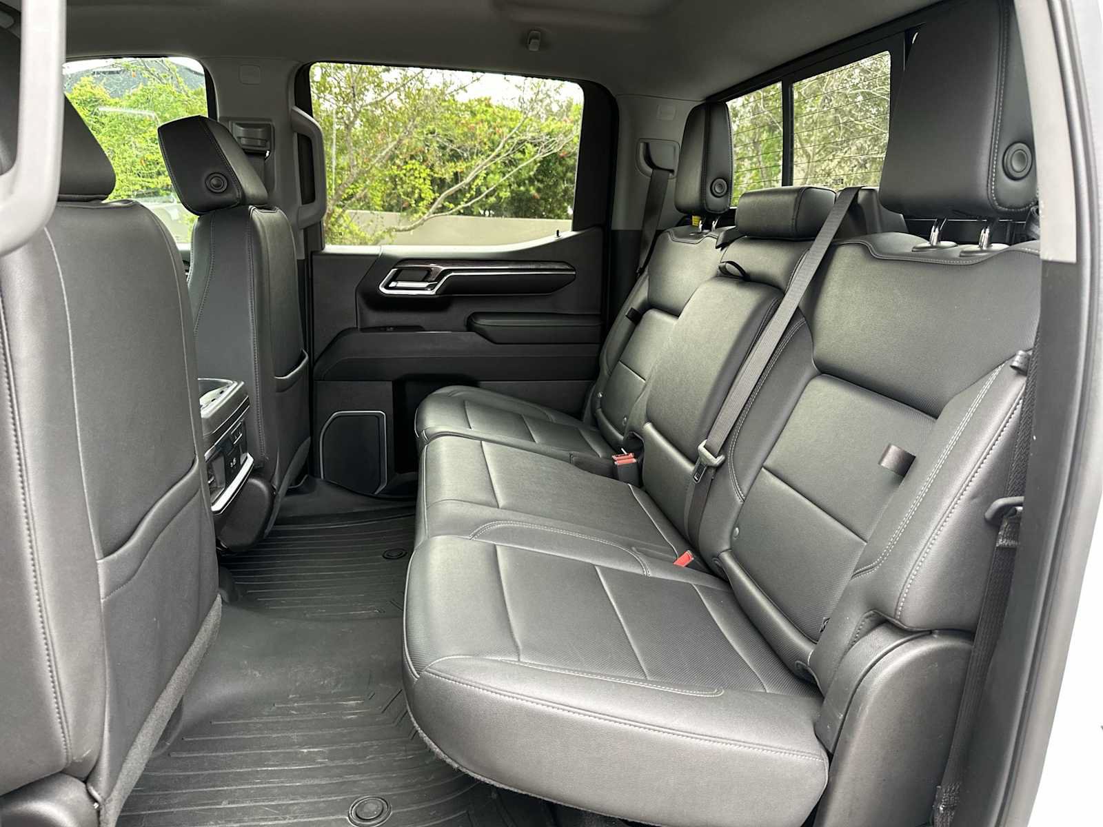 Certified 2023 Chevrolet Silverado 1500 LTZ w/ LTZ Convenience Package II AWD/4WD image 17