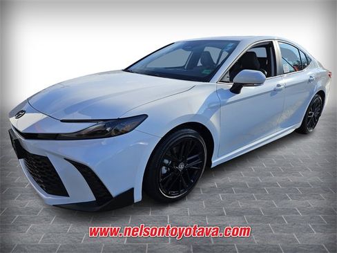 New 2026 Toyota Camry SE w/ Convenience Package image 3