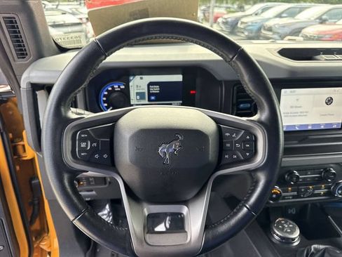 Used 2022 Ford Bronco Black Diamond w/ Sasquatch Package AWD/4WD image 14